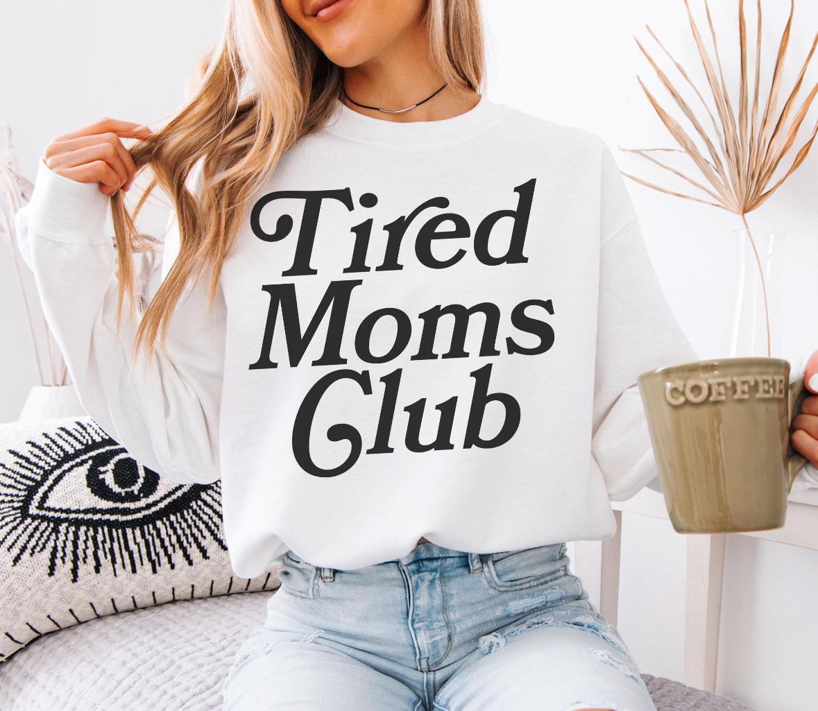 Tired moms club shirt ^