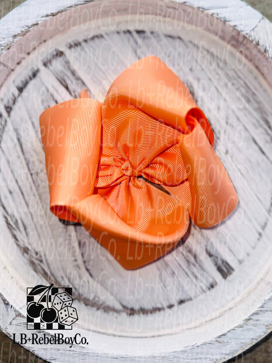 Just peachy  5” bow on clip