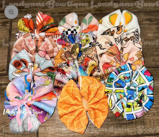 Mystery hair bows