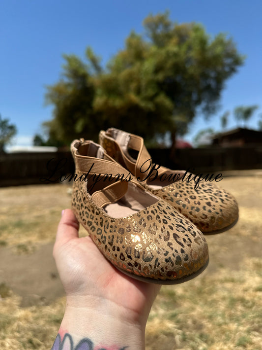 Leopard Flats 6.25”