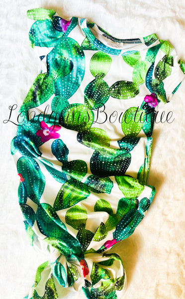 Cactus knotted baby gown