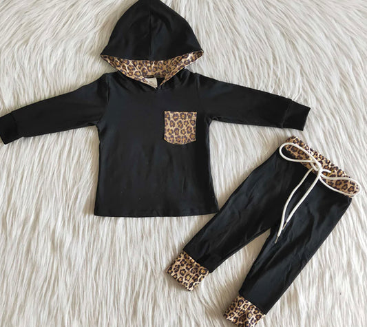 Leopard lounge outfit
